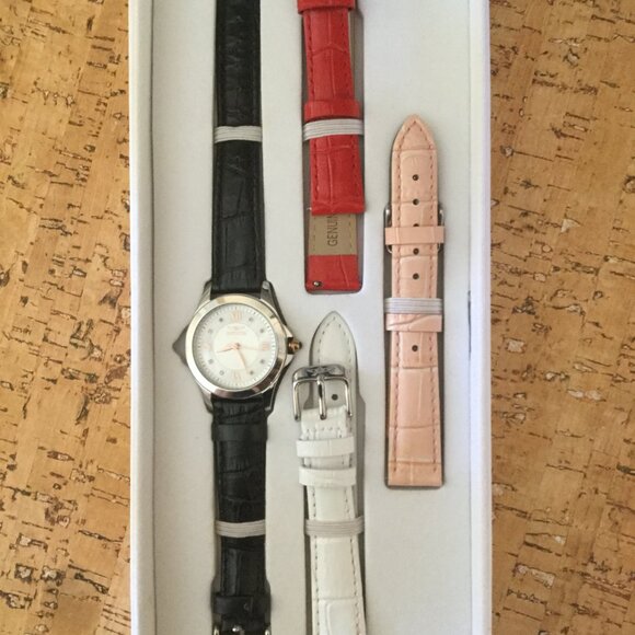 Invicta watch set excellent like new condition battery just replaced works great - Picture 3 of 9